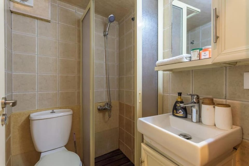 Batroun Central Escape 1-BR with 24-7 Power Apartment in Africa