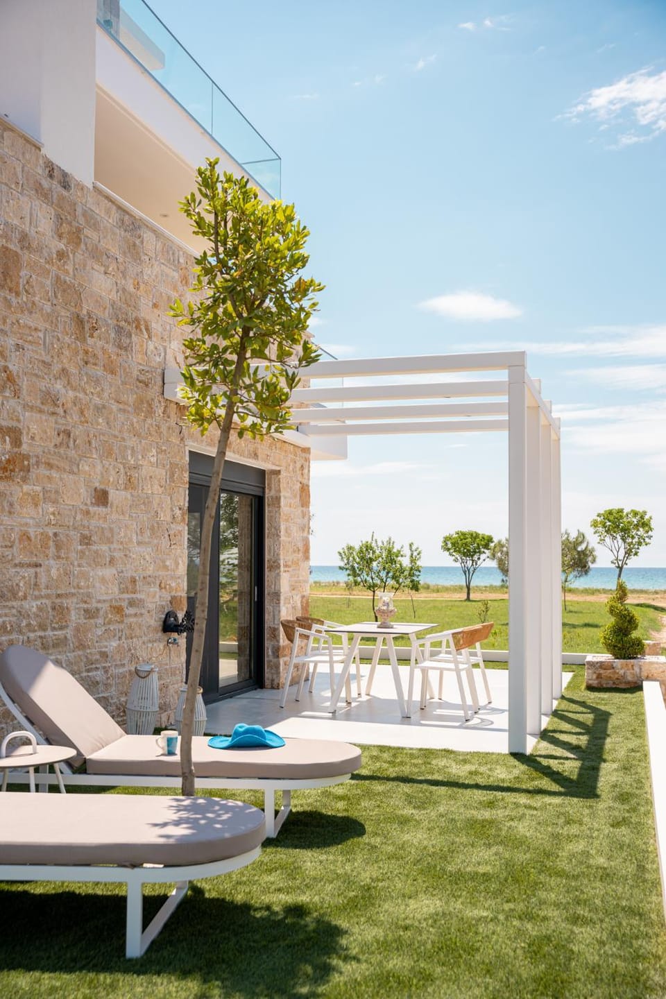 Garden, Balcony/Terrace