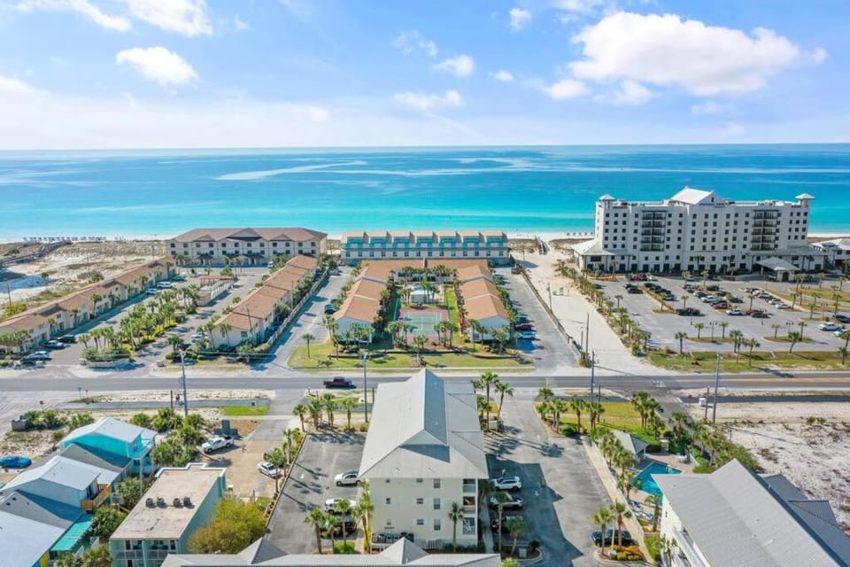 Neighbourhood, Location