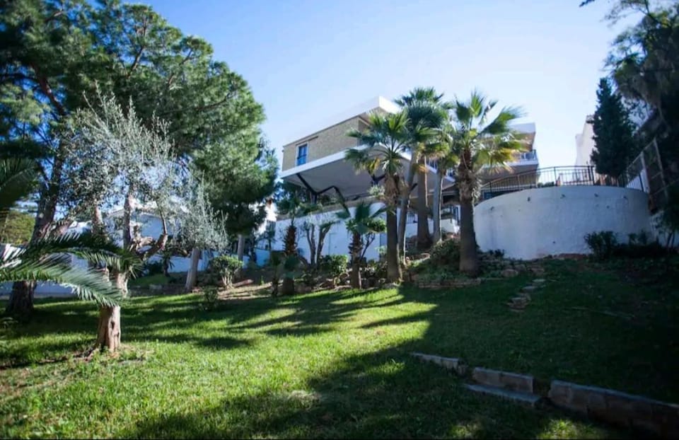 CHALET EXCLUSIVO EL CANDADO MÁLAGA Villa in Malaga