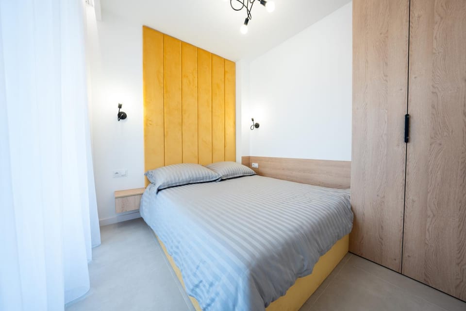 Bed, Photo of the whole room, Bedroom, wardrobe