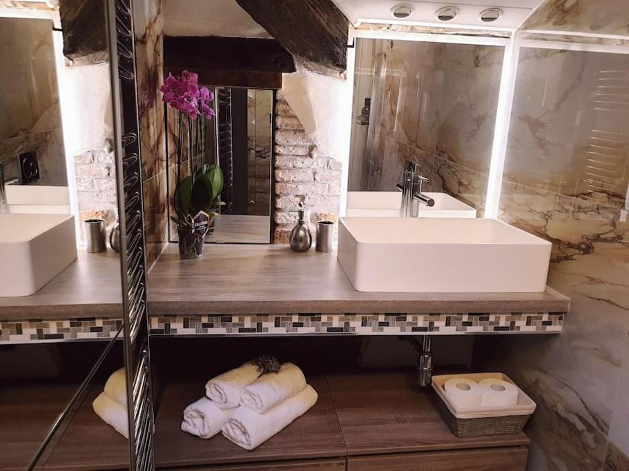 Charme Apartment St Tome Apartment in Lombardy