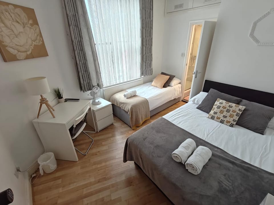 The Kings Cross Hub London Apartment in London Borough of Islington