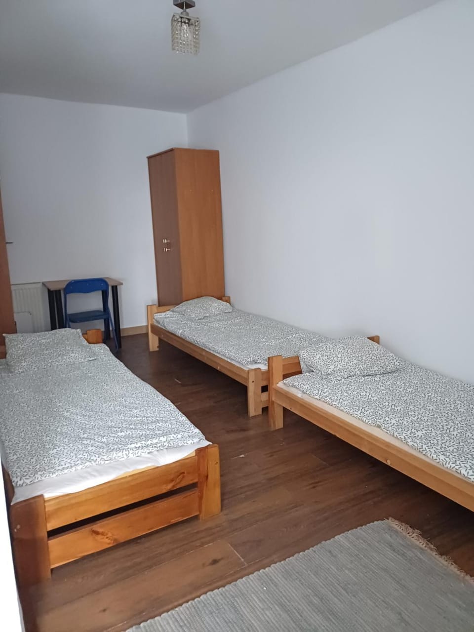 Ekonomiczne mieszkanie dla pracowników - Centrum, Faktury VAT Apartment in Poland