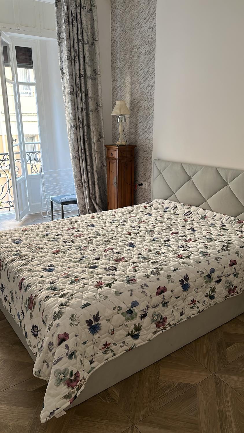 La Victoire Apartment in Avenue du Carnier