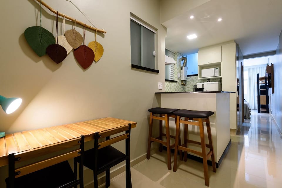 Decorated 1BDR 400m from the Beach | BL 124/504 Apartment in Rio de Janeiro