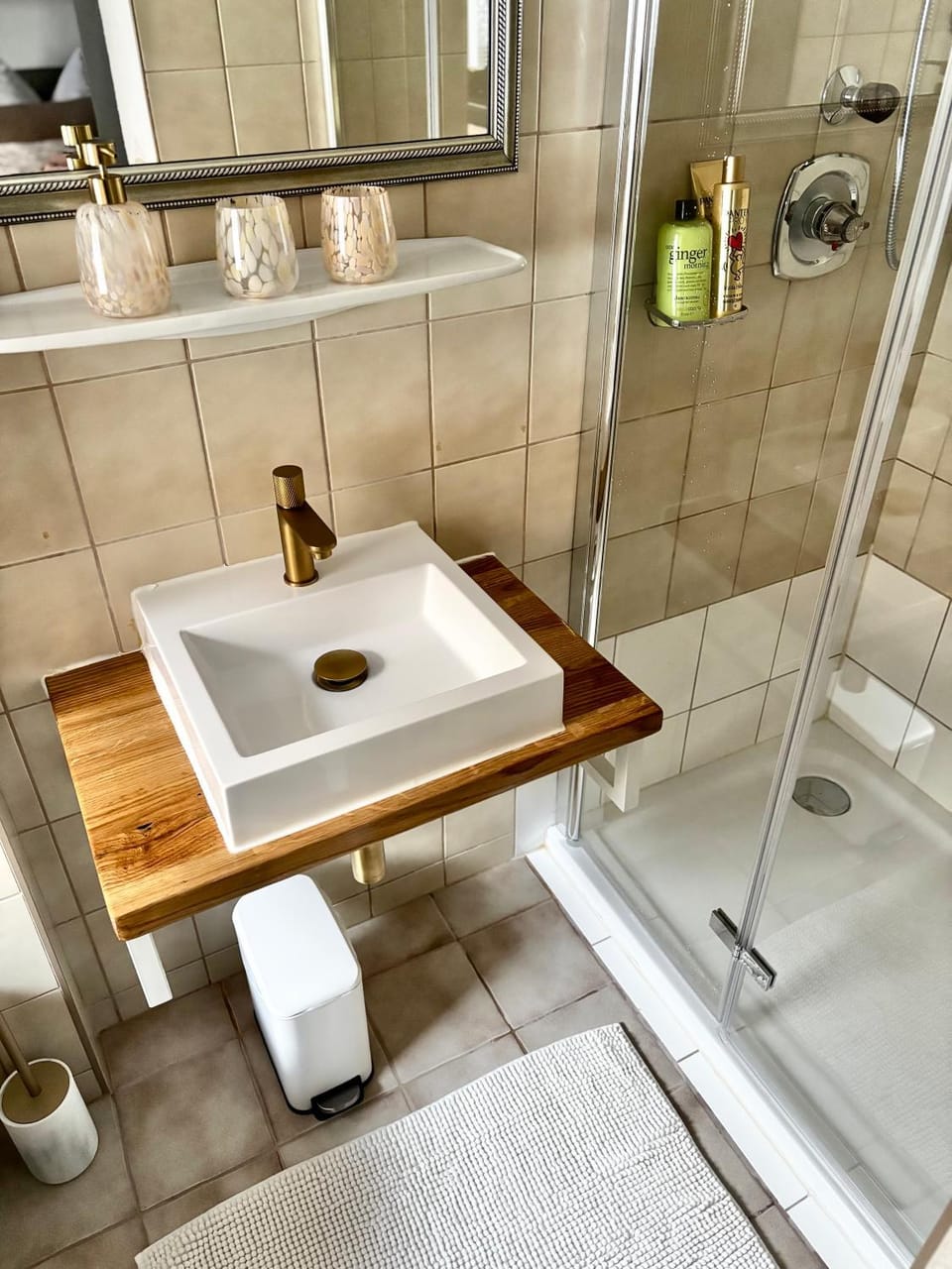 Shower, Bathroom