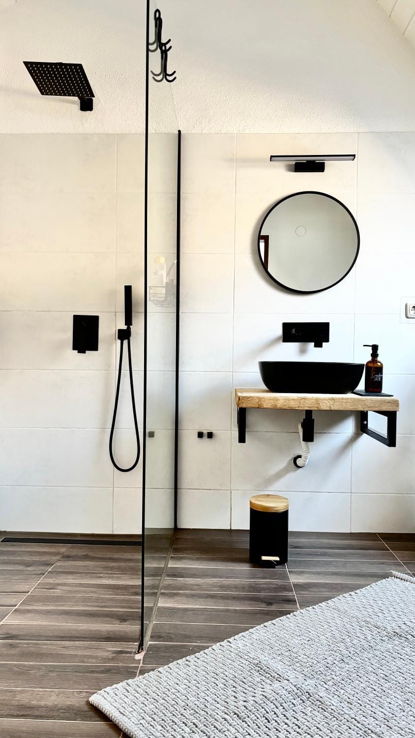 Shower, Bathroom