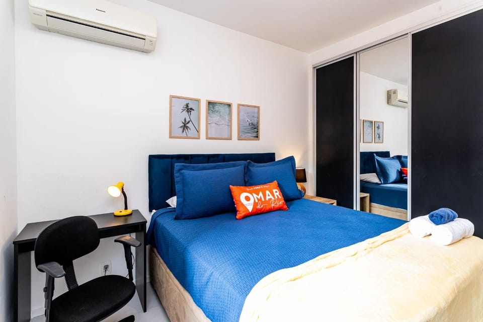 Apartment with Garage in Copacabana | SQC 238/707 Apartment in Rio de Janeiro