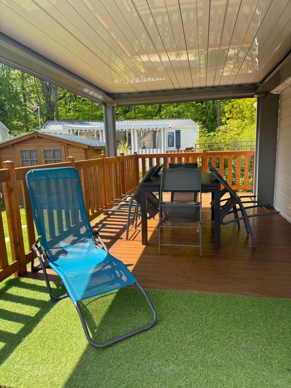 Mobil-home tout confort Campground/ 
RV Resort in Dinard