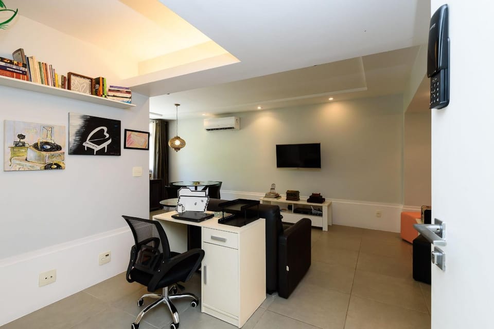 Modern apartment 260m from the beach | JC 64/201 Apartment in Rio de Janeiro