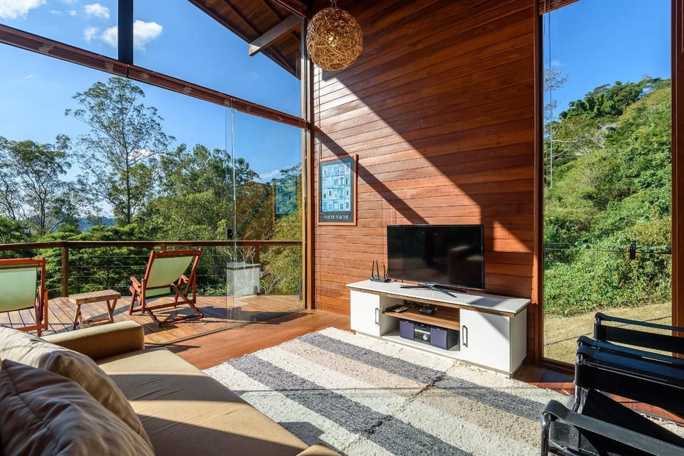 Cottage Surrounded by Nature in Areal | PE 17 Chalet in State of Rio de Janeiro