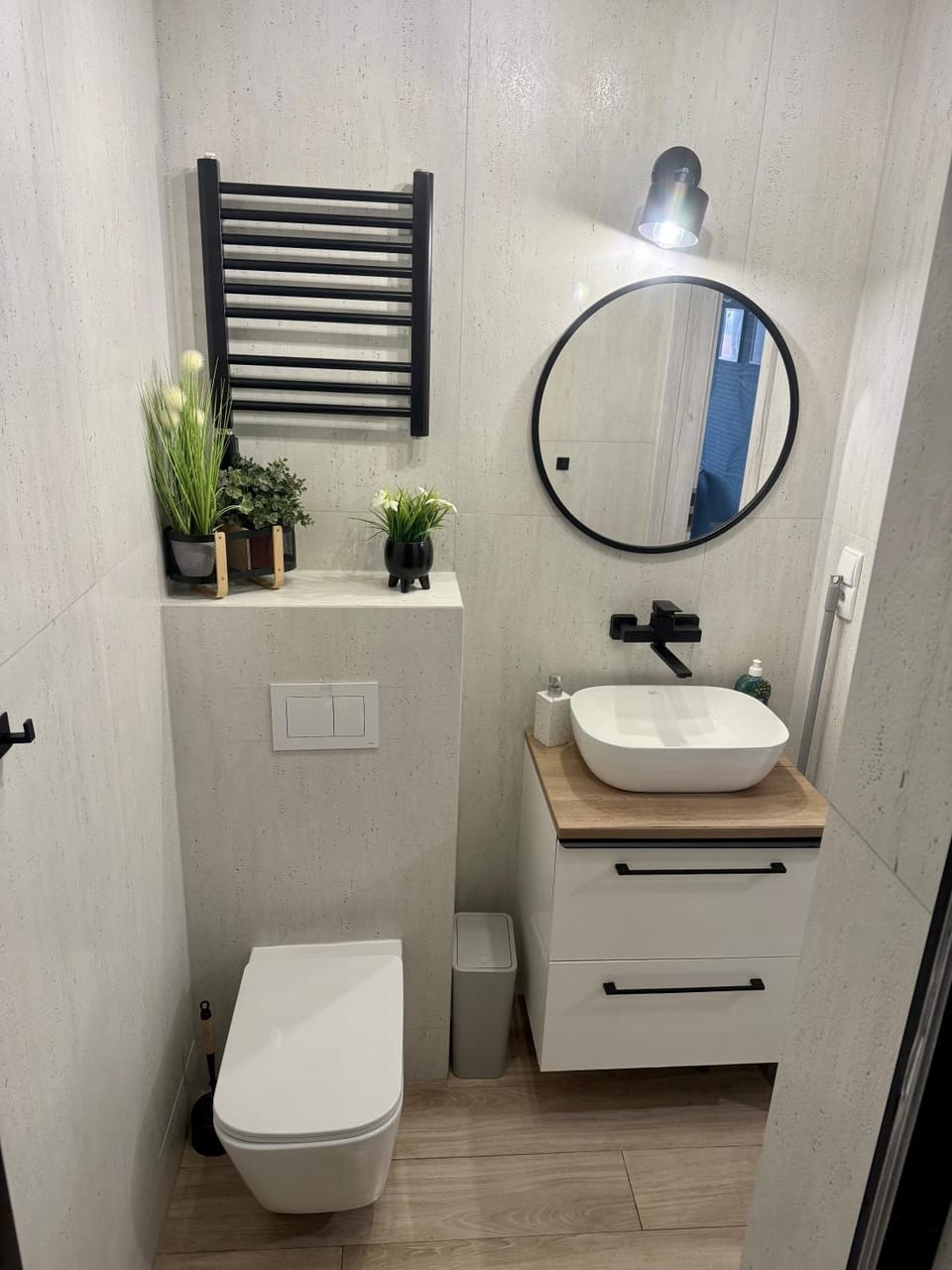 Pod Papugami - Komfortowe pokoje z widokiem na rzekę Bed and Breakfast in Leba