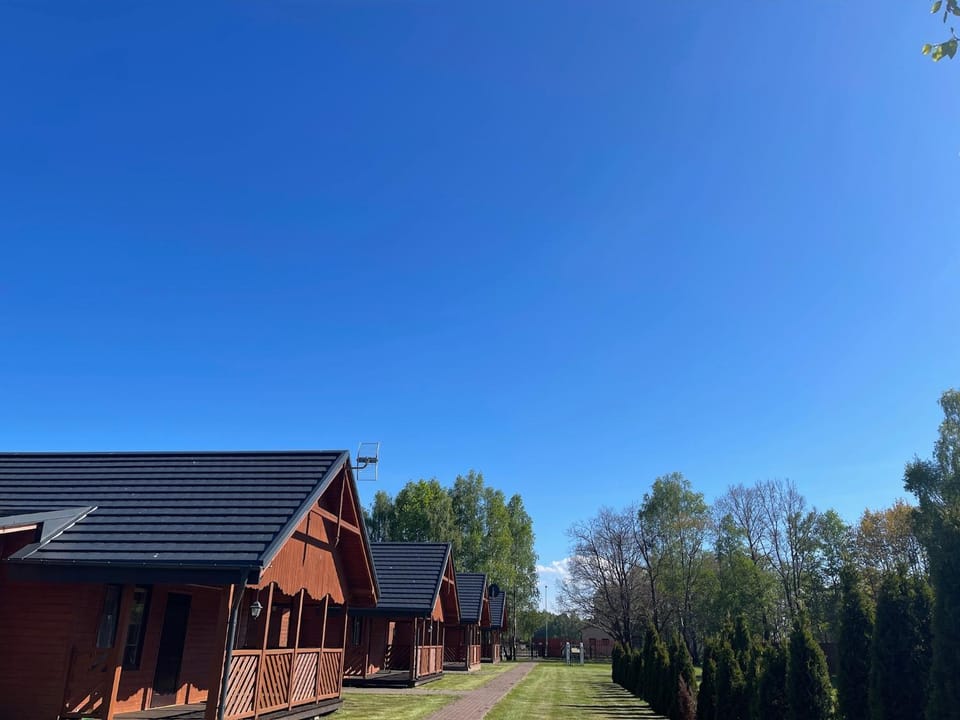 Property building, Day, Natural landscape