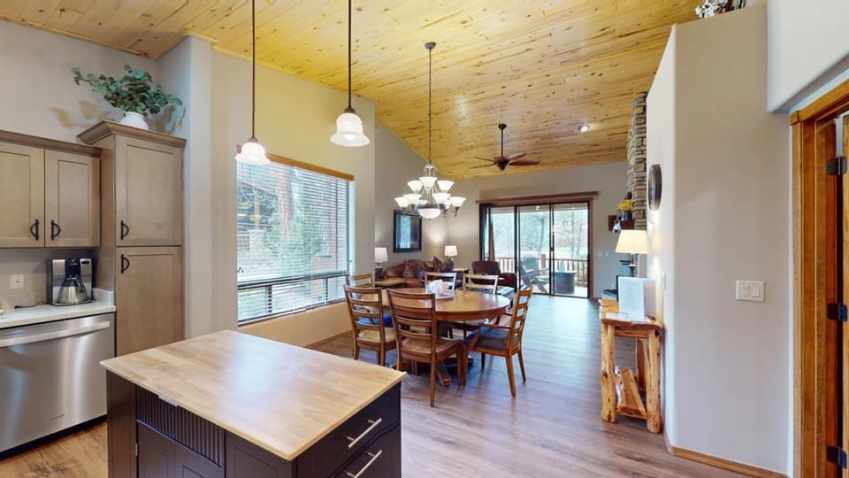 Beauty Among Pines House in Show Low