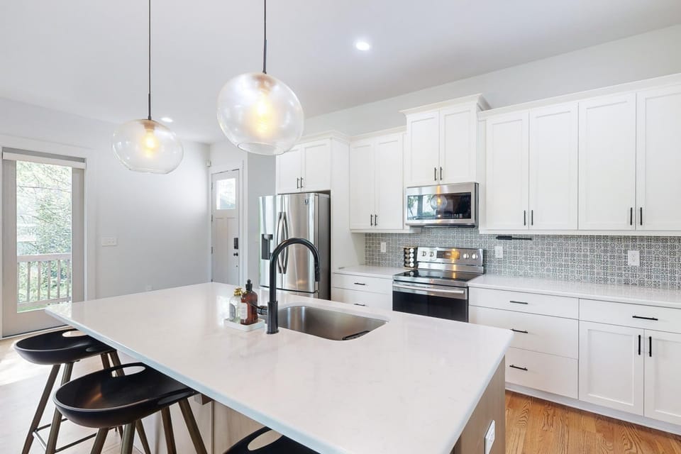 Atlanta Townhome: Walk to Mercedes-Benz Stadium! House in Atlanta