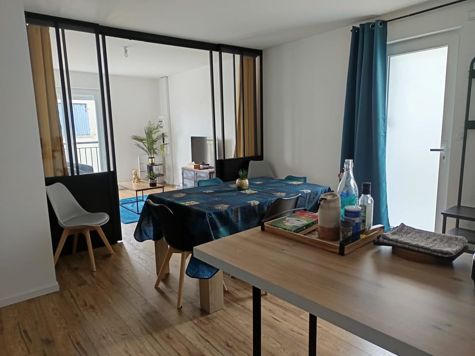 L'Atelier Bleu - Cosy et Lumineux Apartment in Pays de la Loire
