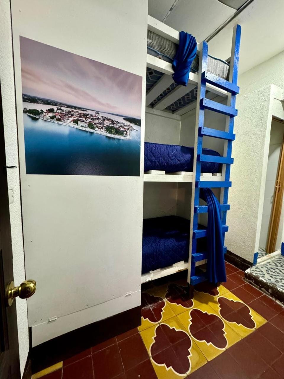 Bed, Bedroom, bunk bed