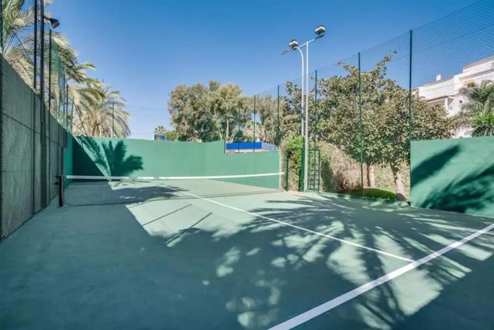 Tennis court
