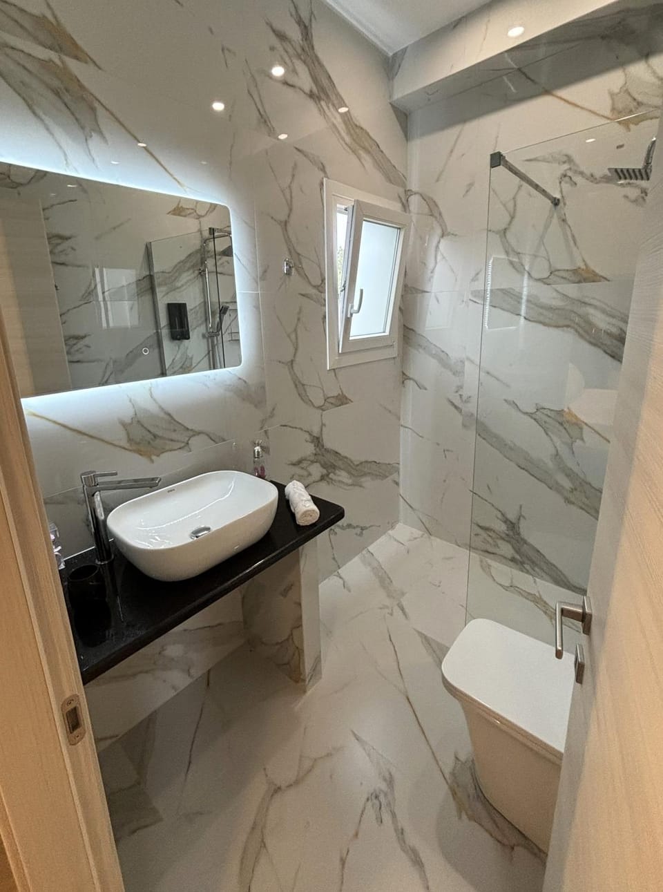 Shower, Toilet, Bathroom