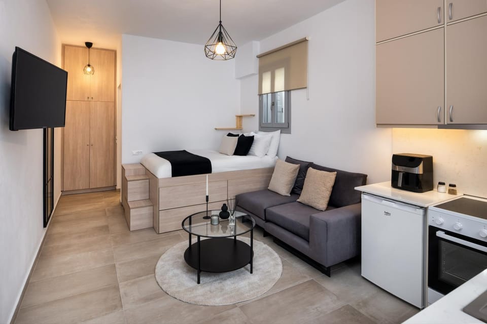 TV and multimedia, Living room, Seating area, oven, stove