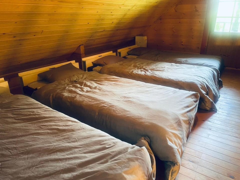 モリソンヴィラ 石垣のログハウス House in Hyogo Prefecture