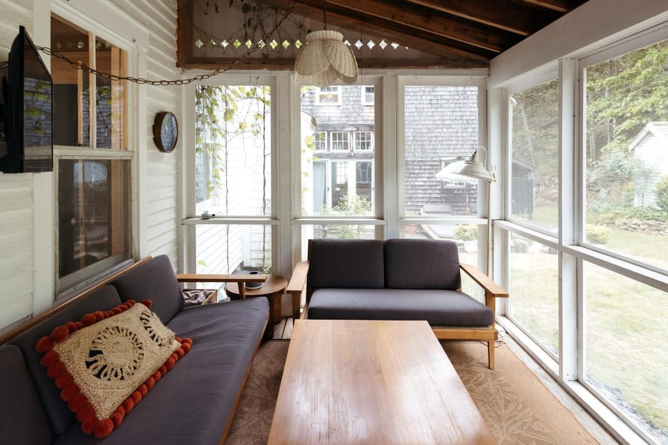 Patio, Patio, Communal lounge/ TV room, TV and multimedia, Seating area