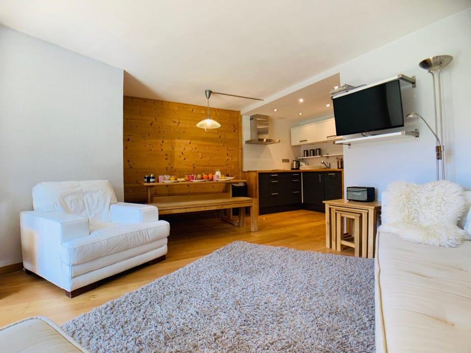 Appartement 4 pièces 6 pers au cœur de Tignes avec Wi-Fi - FR-1-641-46 Apartment in Tignes