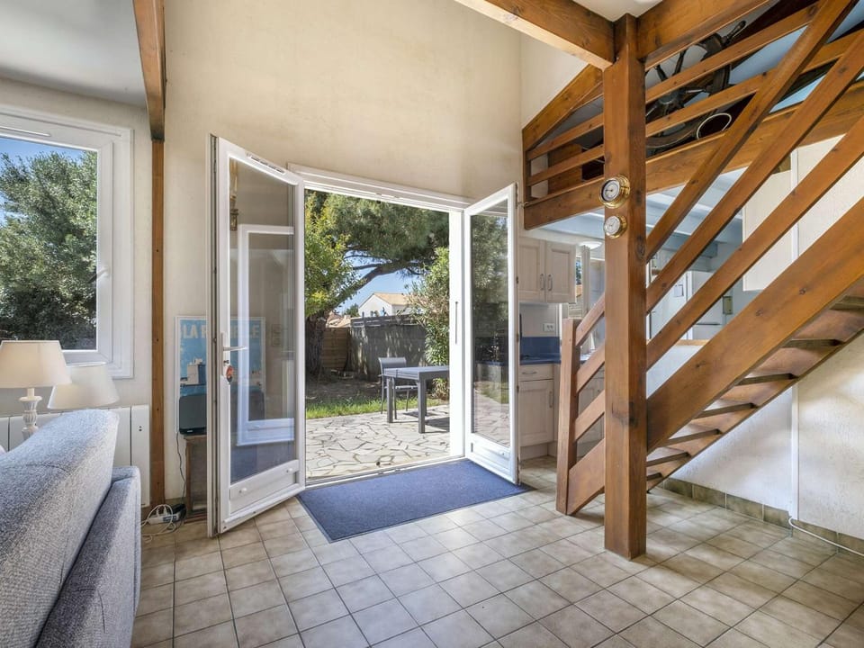 Charmante Maison 2 Pièces, Mezzanine, 6 Couchages, Plage Proche, WIFI - FR-1-246A-303 House in Nouvelle-Aquitaine