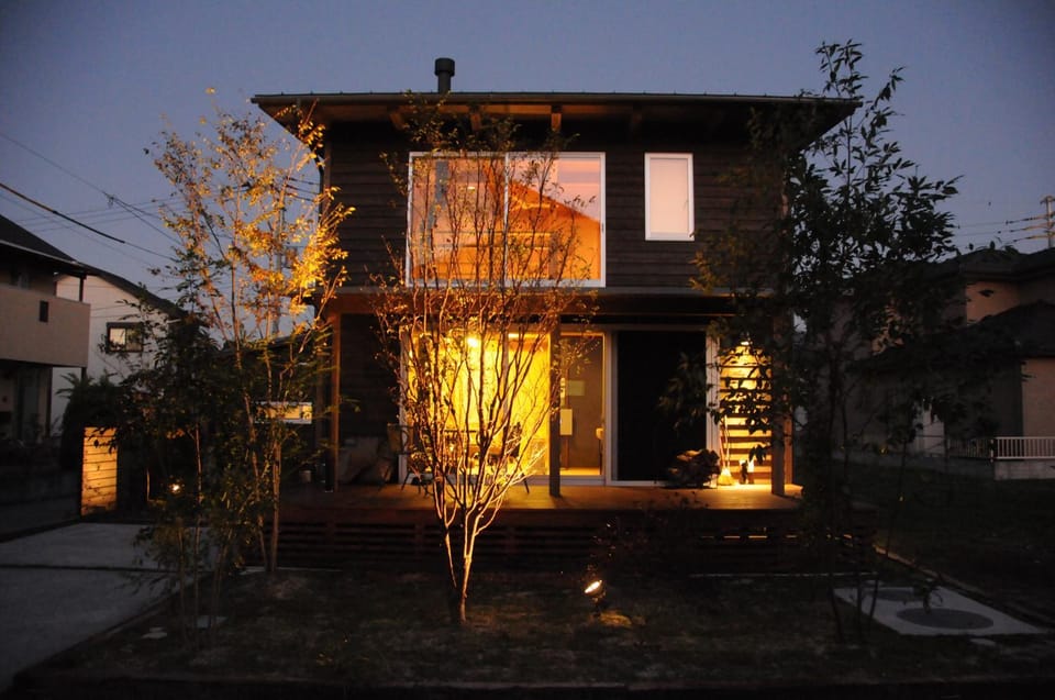Property building, Night