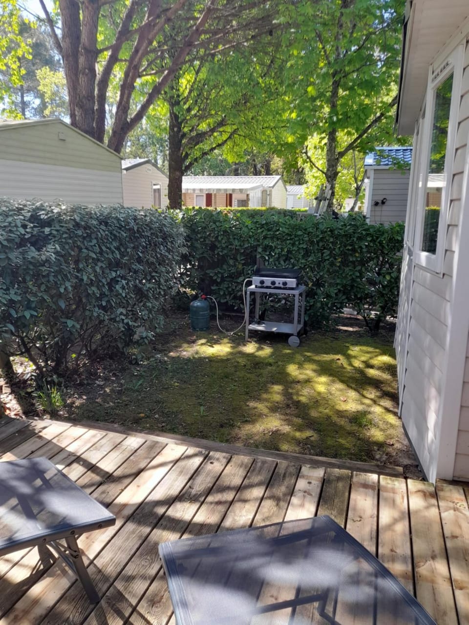 Mobilhome spacieux MH580 3ch et grande terrasse Campground/ 
RV Resort in Parentis-en-Born