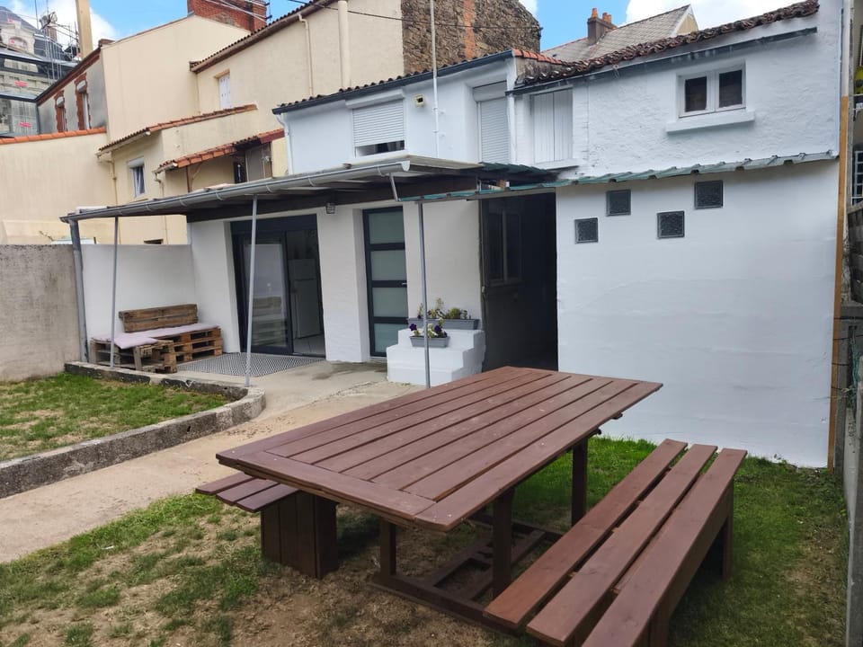Balcony/Terrace, Dining area