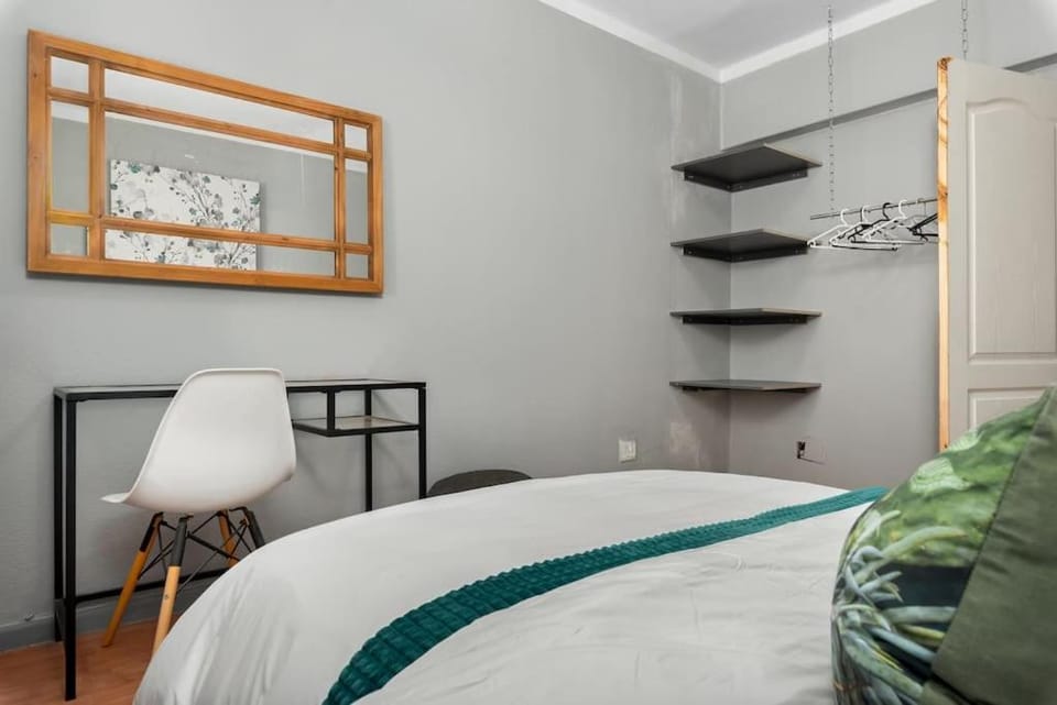 Bed, Bedroom
