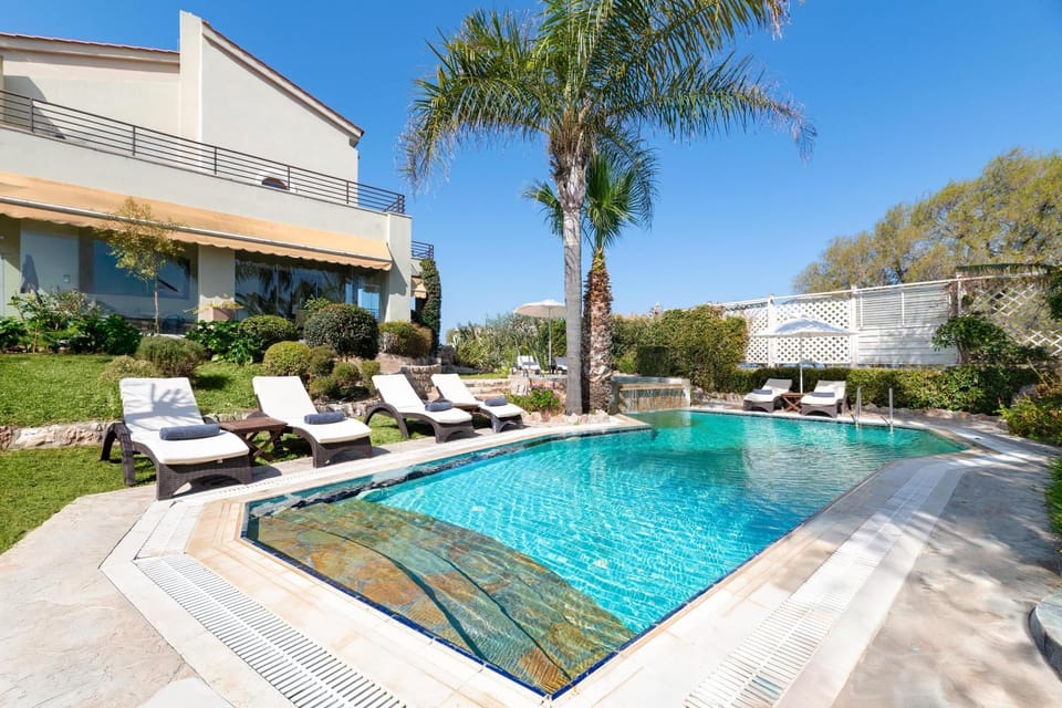 Garden, Swimming pool, sunbed