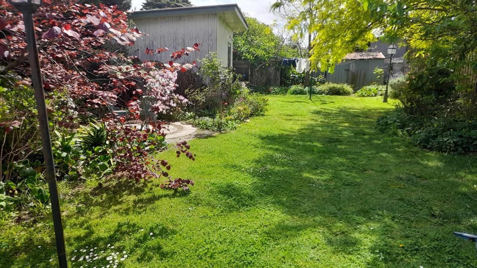 Garden, Garden view