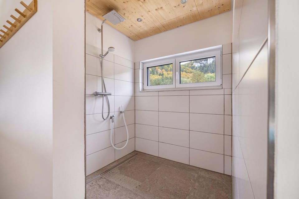 Bathroom, Living room