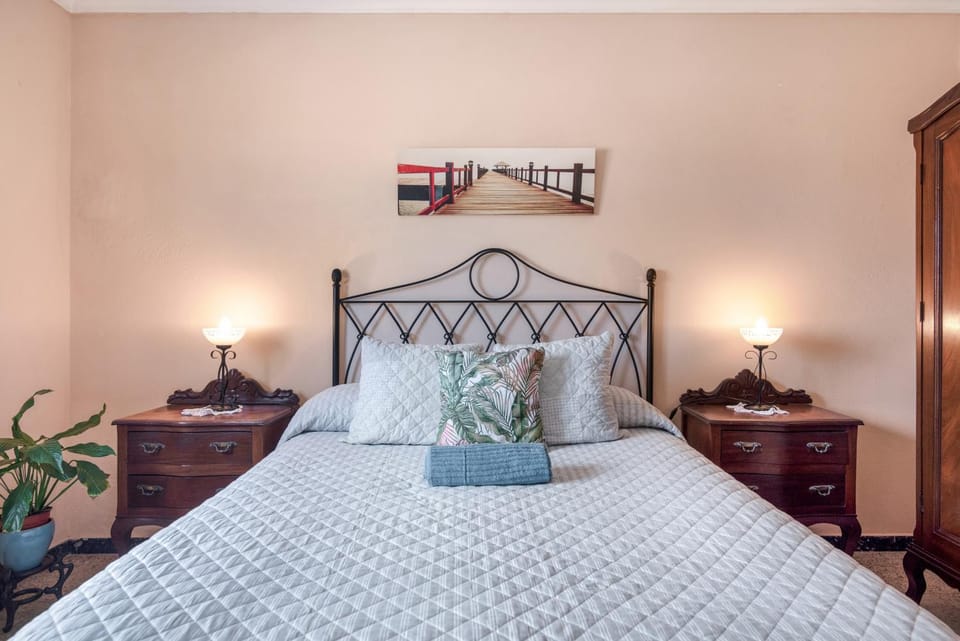 Living room, Bedroom