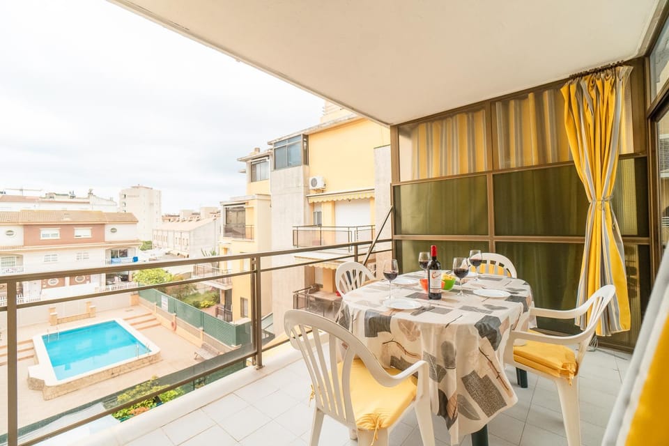 Balcony/Terrace, Pool view, Swimming pool