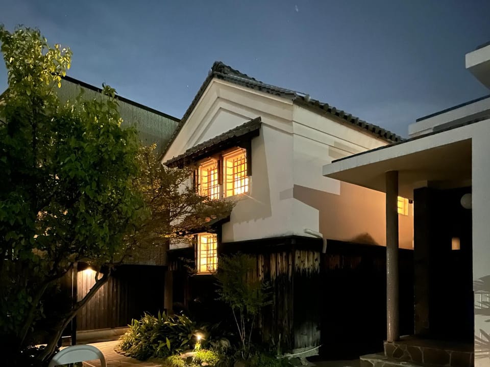 Property building, Night