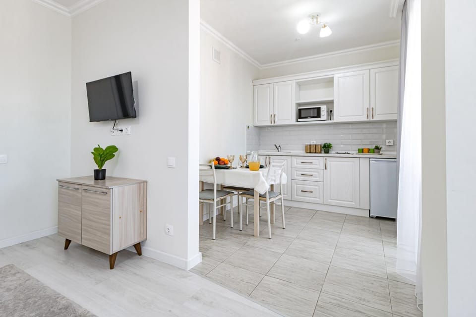 TV and multimedia, Dining area