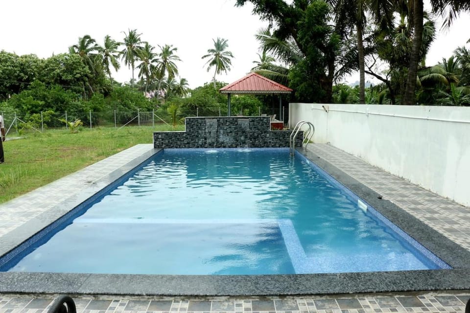 Garden, Pool view, Swimming pool