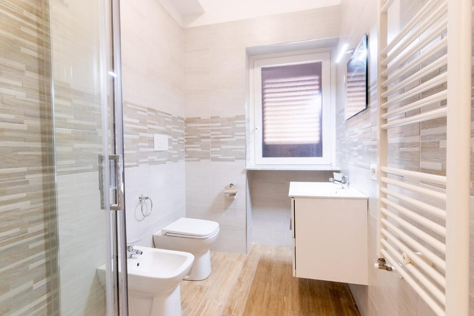 Shower, Toilet, Bathroom, bidet