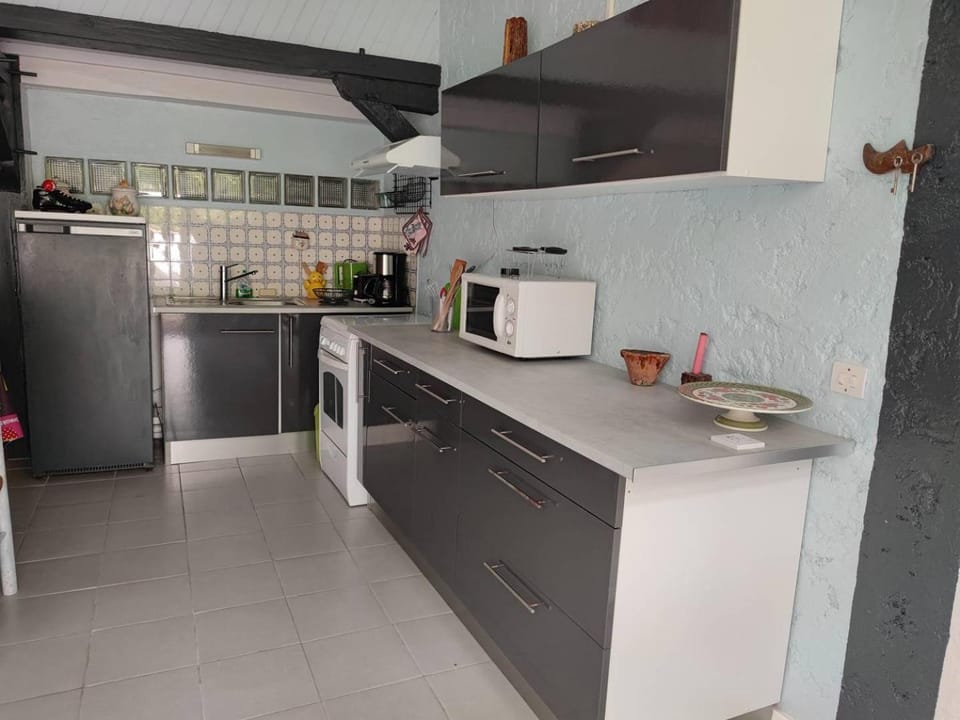 Résidence Les Pins Villa Patio avec terrasse dans la pinède plage à pied pour 4 personnes Villa in Seignosse