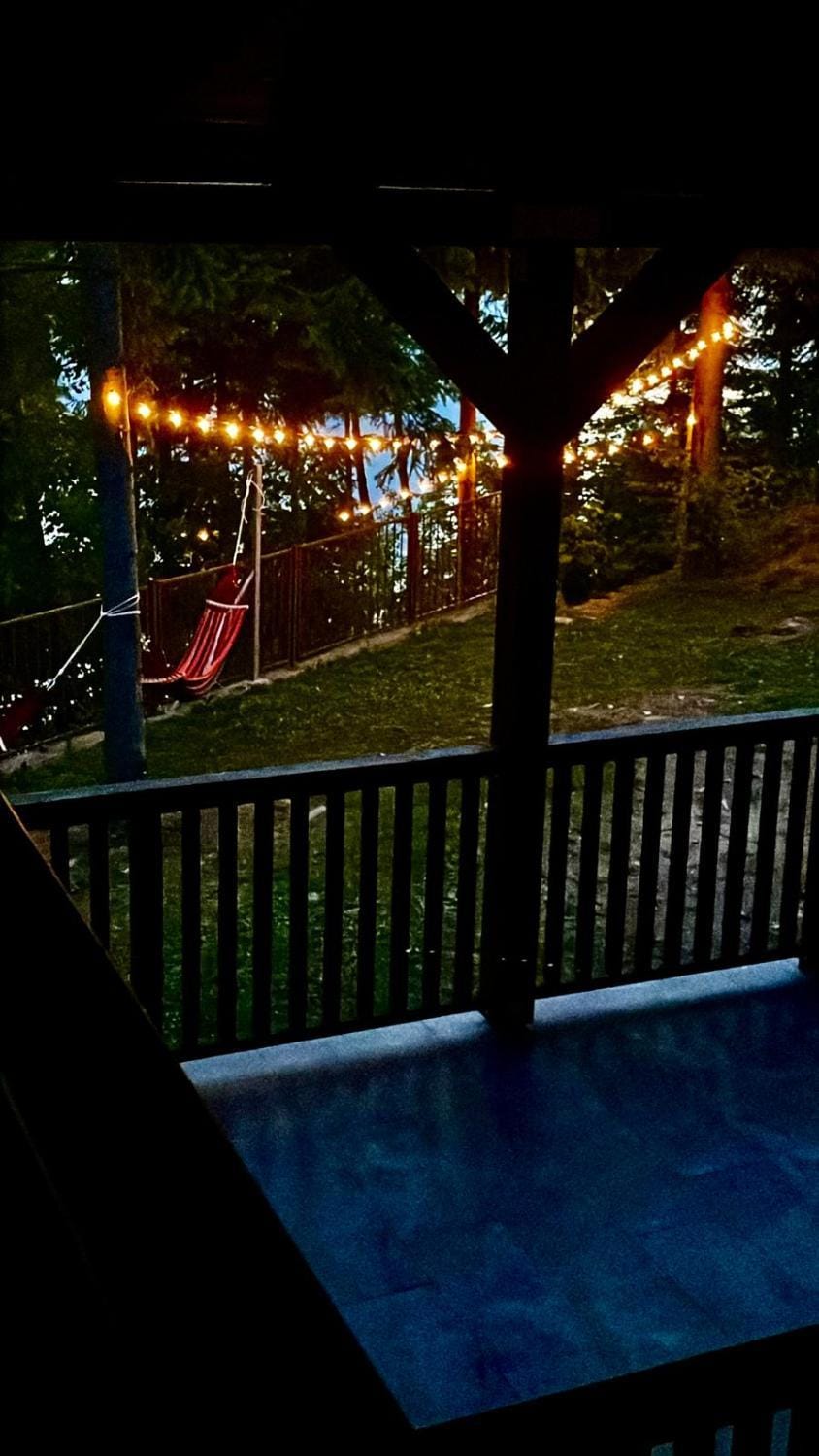 View (from property/room), Balcony/Terrace