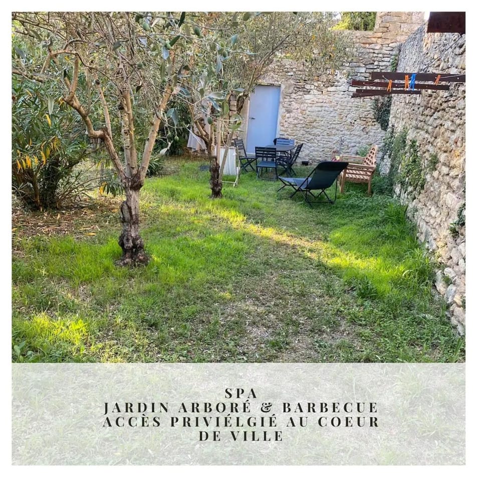 La tour de Grignan Villa in Grignan