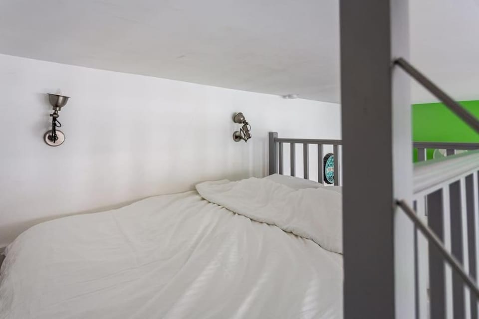Casa Blanca Apartment in Paris