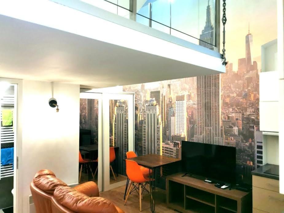 Downtown studio next to the Basilica Apartment in Budapest