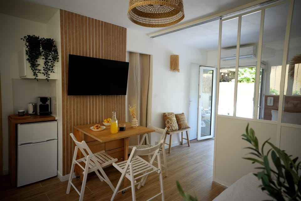 La paillotte - Studio terrasse proche tram Apartment in Montpellier