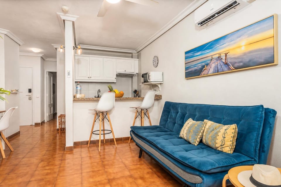 Living room, air conditioner