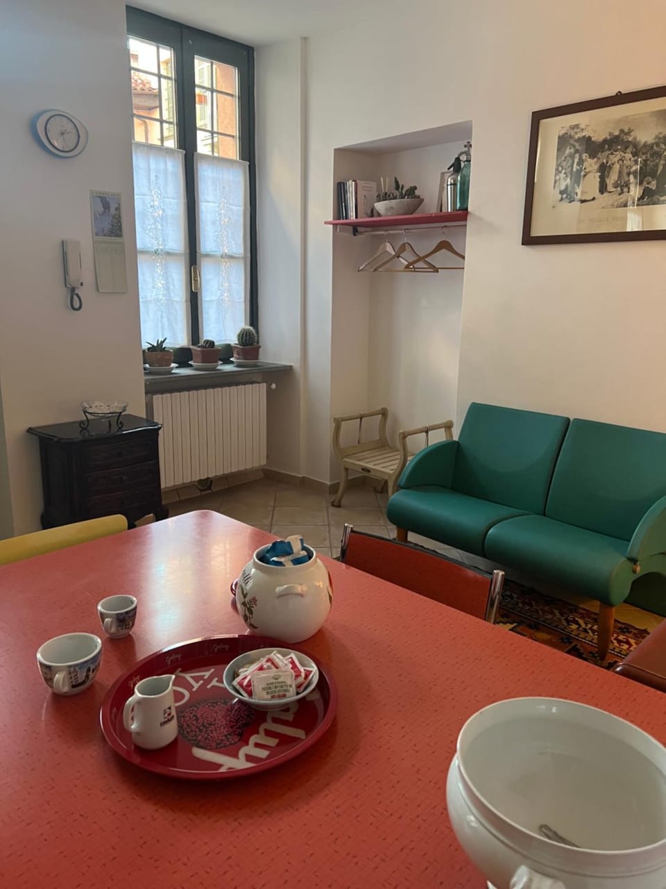 Living room, Dining area